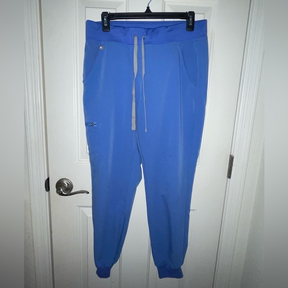 Ceil Blue Figs Set - Picture 2 of 6